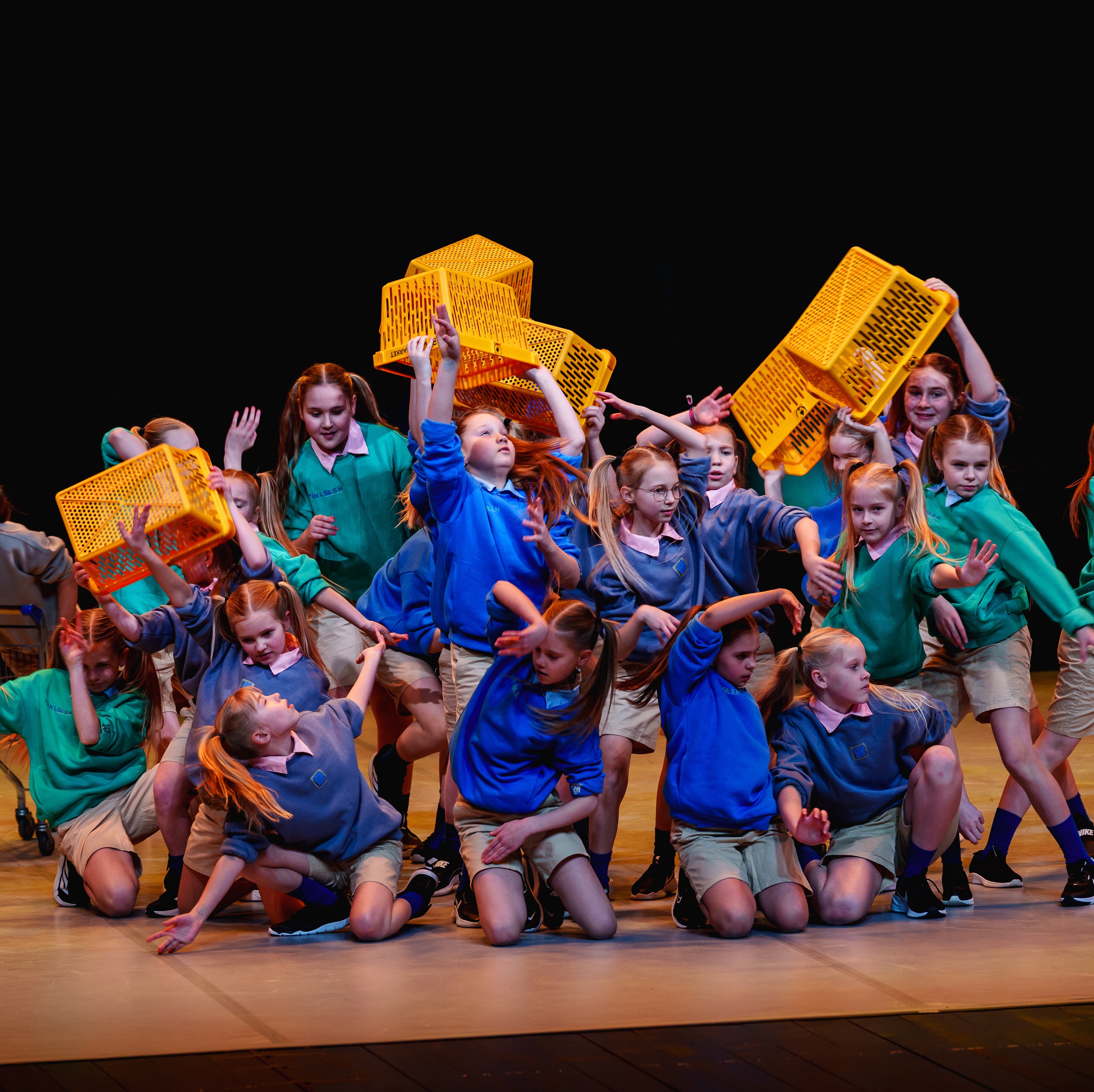 KONTSERTIDE PILDIGALERIISID VAATA SIIT. Viljandi- ja Jõgevamaa tantsupäev kõnetas publikut ehedate ja siiraste tantsudega. 8. veebruaril toimunud Koolitantsu ma